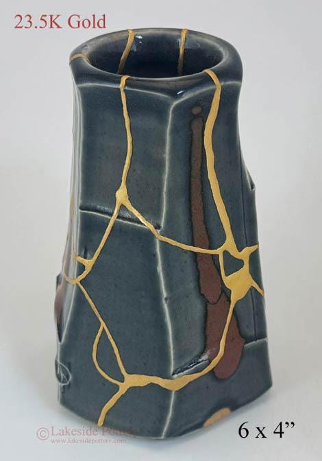 SOLD**** 23.5K Gold  Handmade stoneware gold Kintsugi vase