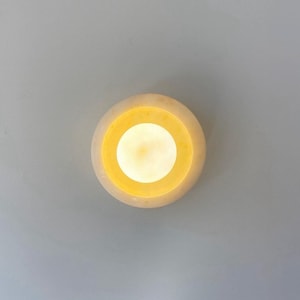 Modern Marble Wall Sconce – Natural Stone Wall Lamp – Minimalist Marble Wall Light – Luxury Handmade Marble Lighting – Sconce Wall Light