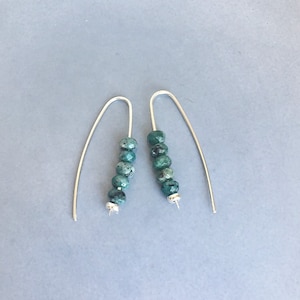 Beaded quartz threader arc earrings, Sterling silver earrings with green quartz gemstones, Open hoop earrings, Wishbone earring gift for her image 1