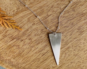 Long collier géométrique, collier triangle en argent sterling, collier minimaliste, long pendentif bohème superposé