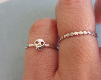 Skull ring, Sterling silver, Tiny ring, Silver skull ring, Stacking band, Bone ring, Halloween jewelry, Skull jewelry, Gothic ring