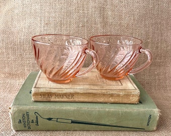 Pair (2) of Vintage Pink Swirl Arcoroc France Teacups