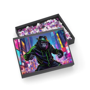 Urban Gorilla Puzzle - Exciting 1000-Piece Jigsaw for City Lovers, Fun Family Activity, Unique Gift for Puzzle Enthusiasts, Kids & Adults