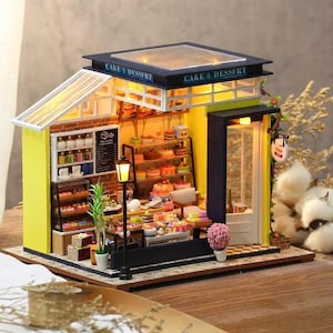 DIY Dollhouse Kit Cake & Dessert Miniature Dollhouse Cake Shop Miniature Crafts Bakery Miniature DIY Casa Miniature Crafts Kits