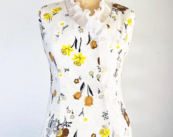 Vintage 1960s Floral Print Cream Linen Ruffle Trim Mod Dress XS