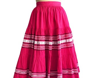 Falda circular de algodón rojo vintage de los años 50, entallada y acampanada, estilo suroeste, talla M/L