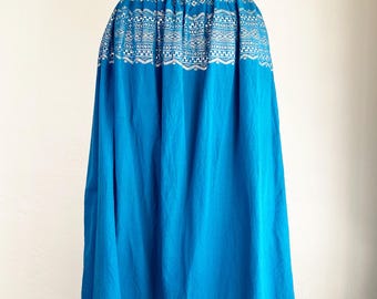 Falda larga vintage de lino con bordados en azul verdoso, algodón, plata metalizada, talla M/L