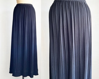 Vintage 1970s Black Maxi Skirt Accordion Pleats M/L