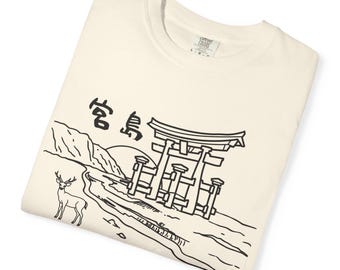 Hiroshima Miyajima Unisex T-shirt Japan Travel Tee Vintage Style Shirt Japan Landmark Top Tourist Gift Apparel for Japan lover
