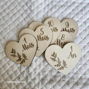 Cartes Étapes Bébé en Bois - Lot de 6 Cœurs 10x8.8cm - Réversibles - Suivi Mois par Mois - Cadeau Naissance