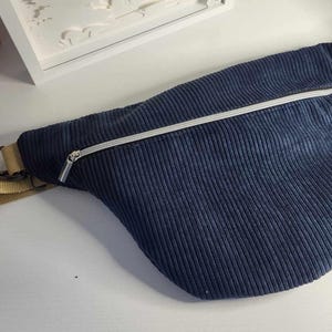 Sac Banane Fait Main Velours Divers couleurs – Pochette Unisexe, Minimaliste & Tendance, Idéal Voyage, Festival, Cadeau Unique pour elle
