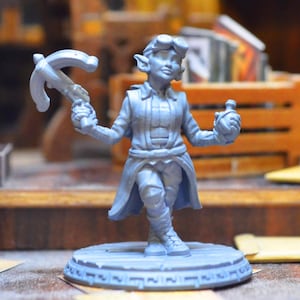 Gnome Artificer - 3D Printed Fantasy Miniatures for DnD & Tabletop RPGs - Dnd miniature - gnome inventor