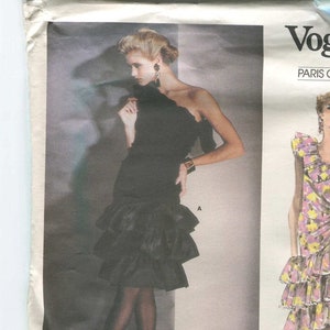 Vogue Paris Original 1702 Vintage Givenchy Cocktail Dress Pattern UNCUT Size 6
