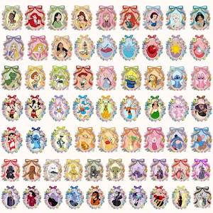 Puede incluir: Una colección de pegatinas con varios personajes animados, cada uno encerrado en un marco ovalado decorado con flores coloridas y rematado con un lazo. Los personajes incluyen princesas, animales y villanos en un estilo de dibujos animados.