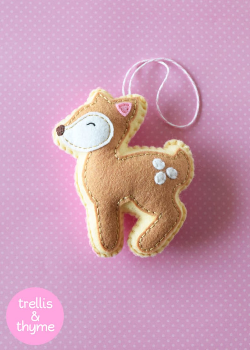 PDF Pattern Little Deer Pattern, Kawaii Felt Ornament Pattern, Felt Softie Sewing Pattern, Felt Deer Pattern image 1