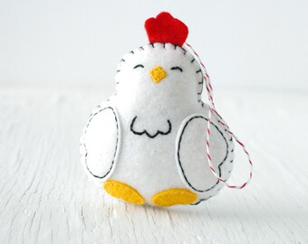 PDF Pattern - Little Hen, Spring Chicken Felt Ornament Pattern, Farm Animal Softie Pattern, Felt Hen Plushie Pattern