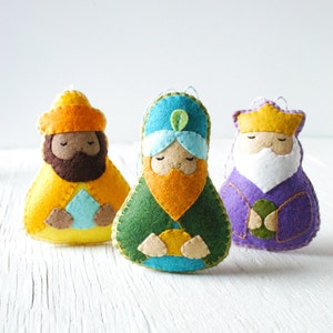 PDF Pattern - The Magi, Nativity, Three Wise Men Ornament Pattern, Christmas Ornament, Softie Pattern, Holiday Sewing Pattern