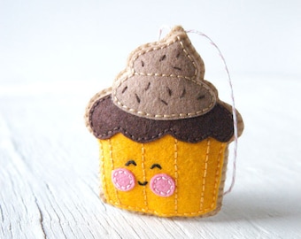 PDF Pattern - Little Cupcake Felt Softie Pattern, Felt Stitching Pattern, Thanksgiving, Felt Ornament Pattern, Softie Pattern