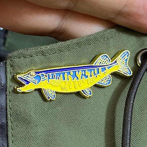 Pike Fish Enamel Pin – Unique Fishing Gift, Ukrainian Patriotic Colors, Support Ukraine
