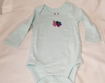 Infant! Baby shower gift! Long Sleeve Baby Onesie/bodysuit  3-6mo Hand Embroidered! One of a kind! 4 designs to pick from!!