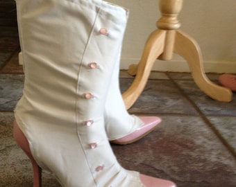 Spats Mary Poppins Jolly Holiday White boot covers pink buttons zipper side Cosplay Costume