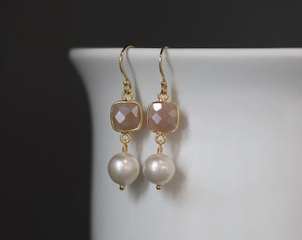 Pink Moonstone Earrings - Edison Pearl Earrings - Pearl and Gold Earrings - Chandelier Gemstone Earrings - Pearl Dangle - Wire Wrap Earrings