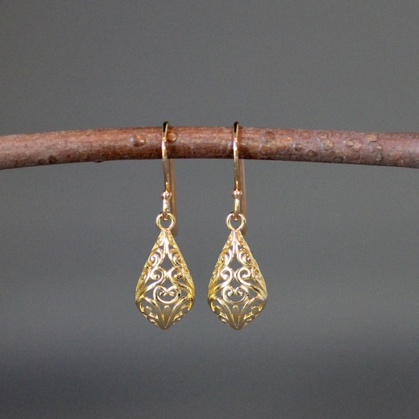 Złote kolczyki filigranowe - Kolczyki z 24-karatowego złota Vermeil - Złote kolczyki z zawieszkami - Złote kolczyki wiszące - Biżuteria na co dzień