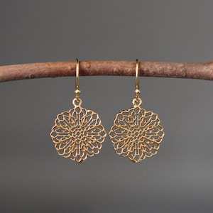 Gouden filigraanoorbellen - Gouden bloemoorbellen - 24-karaats gouden oorbellen - Gouden statementoorbellen - Gouden bedeloorbellen - Alle gouden oorbellen