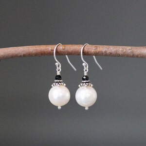 Pearl and Gemstone Earrings - Black Spinel and Silver Earrings - Akoya Pearl Earrings - Black Gemstone Earrings - Pearl Dangle Earrings