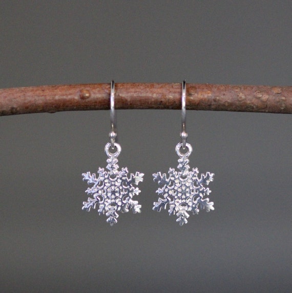 Snowflake Earrings Silver Snowflake Jewelry Snowflake Dangle Earrings Silver Snowflake Charm Silver Filigree Earrings Etsy