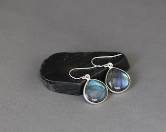 Labradorite Earrings - Blue Flash Gemstones - Blue and Silver Earrings - Silver Bezel Earrings - Teardrop Earrings