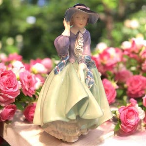 Royal Doulton Figur | Top O 'The Hill HN1833 | Hübsche Lady Sammlerstücke
