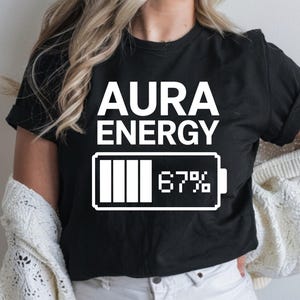 Rolig "Auraenergi vid 67" PNG-design: Trendig meme-present (digital nedladdning)
