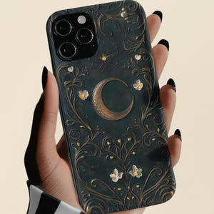 Coque de portable robuste Dark Celestial Spellbook pour iPhone, Samsung et Pixel | Lune florale sorcière élégante | Esthétique du Livre des ombres