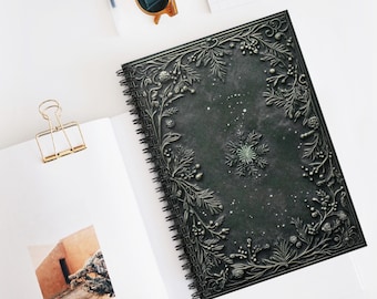 Yule Grimoire Notebook: Witchy Cottagecore Journal