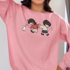 Cute Couple Shirt, Retro Cat Sweatshirt, Cartoon Hoodie - Custom Gift for Animal Lovers, Vintage Valentines Day Gift, Unique Couple Gift