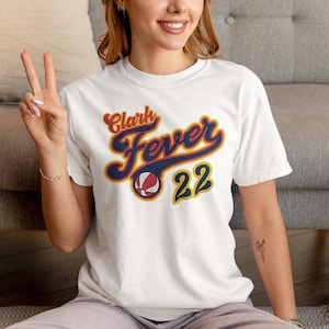 Clark Fever 22 Indiana Basketball Tee Women&#39;s Sports Fan Gift Throwback Feeling 22 Sweater
