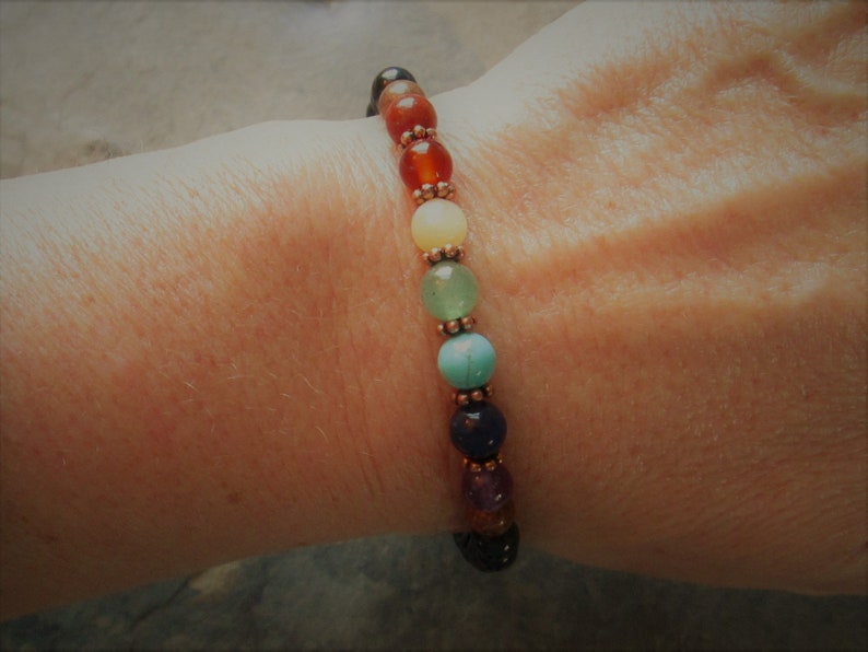 Reiki Charged Metaphysical Jewelry Blue Tiger Eye /& 7 Chakra Gemstone Stretch Bracelet