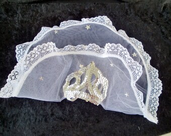 DOGS, CATS, PETS @@@ The Veil of the Bride @@@@