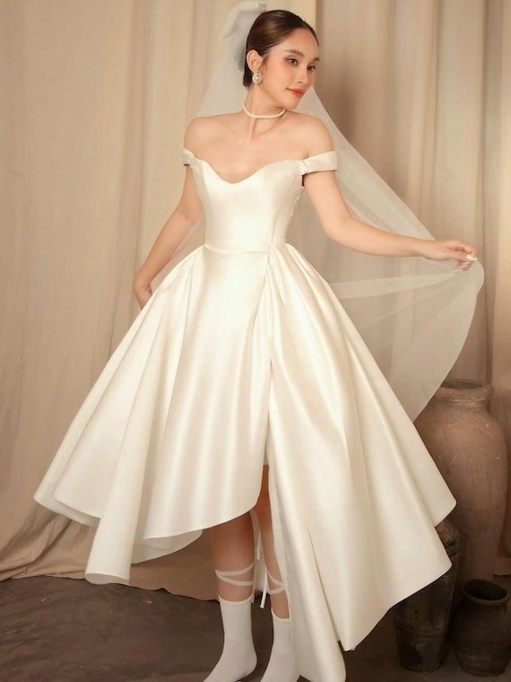 off the shoulder winter wedding dress Off-the-Shoulder A-line Wedding Dress Olivia Light ivory / US 4