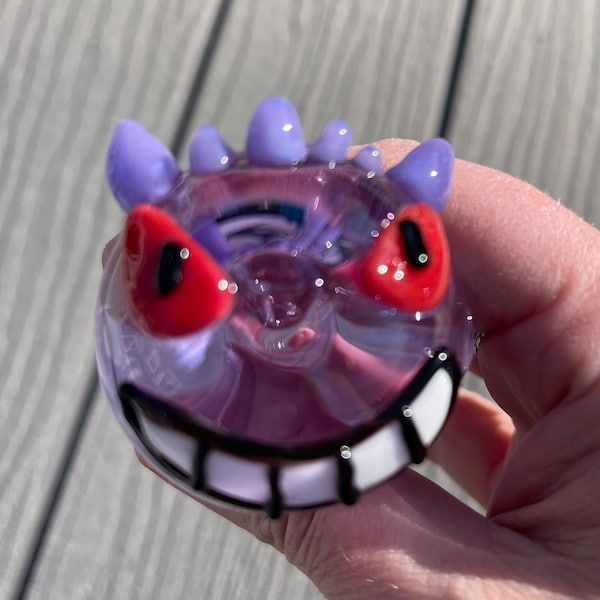 Hanteur de pipe en verre Gengar