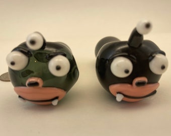 Nibbler Glass Pipe Cartoon