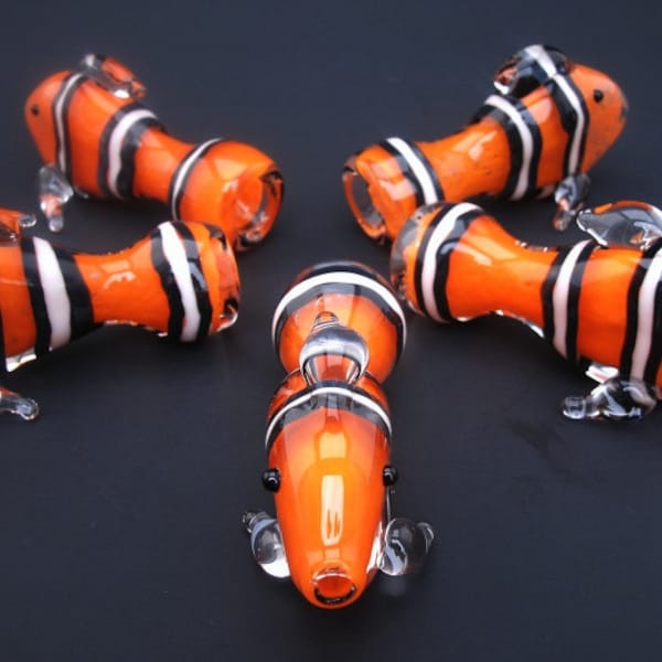 Clown Fish Chillum Glass Pipe