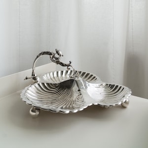 Mappin and Webb Silver-Plated Three Part Clamshell Tray, Prince&#39;s Plate, Ornate Rococo Decorative Serving tray