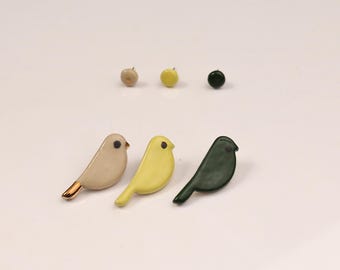 Boucles d'oreilles oiseaux en céramique artisanale, boucles d'oreilles oiseaux mignonnes, boucles d'oreilles nature minimalistes, bijoux en grès coloré, cadeau pour les amoureux des oiseaux