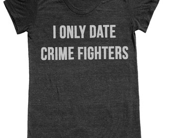 CAMISETA DE MUJER CRIME FIGHTER -- american apparel S M L XL ( 1 color ) skip n whistle