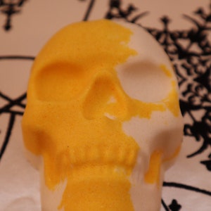 Skull Bath Bomb Yellow Bath Bomb Spooky Bath Bomb Scary Bath Bomb Halloween Party Favor Halloween Bath Bomb Scented Bath Bomb image 1