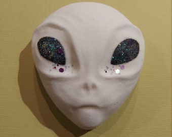 Alien Bath Bomb | White Bath Bomb | Kids Bath Bomb | Space Bath Bomb |  UFO Bath Bomb | Party Favor | Scented Bath Bomb | Self Care