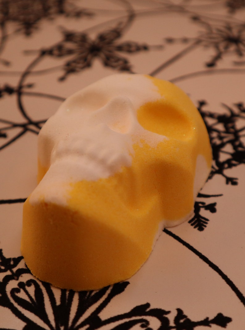 Skull Bath Bomb Yellow Bath Bomb Spooky Bath Bomb Scary Bath Bomb Halloween Party Favor Halloween Bath Bomb Scented Bath Bomb image 2