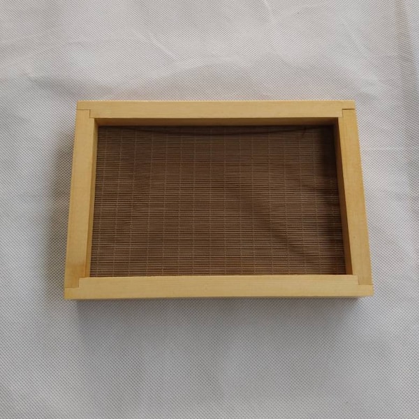 4 x 6 inch Eastern papermaking mold and deckle, Eastern papermaking tool, sugeta, Japanese papermaking, Chinese papermaking, papermaking